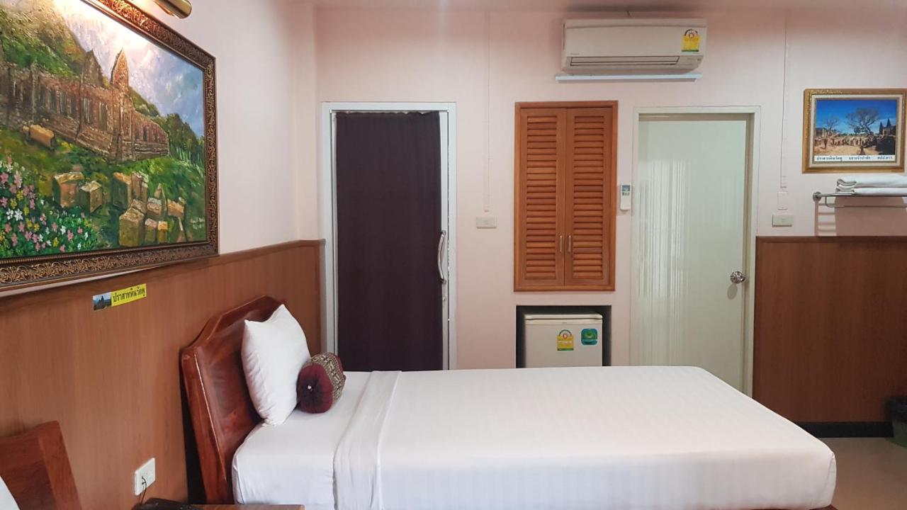 Phadaeng Hotel Ubon Ratchathani Zewnętrze zdjęcie