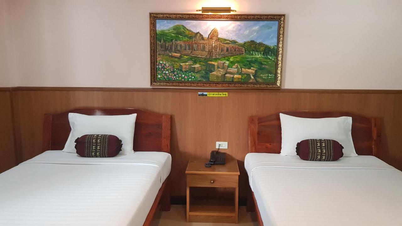 Phadaeng Hotel Ubon Ratchathani Zewnętrze zdjęcie